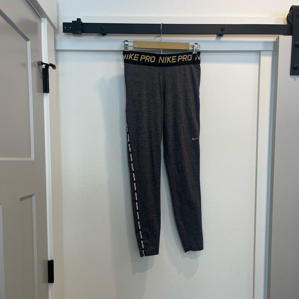 Nike pro dri-fit